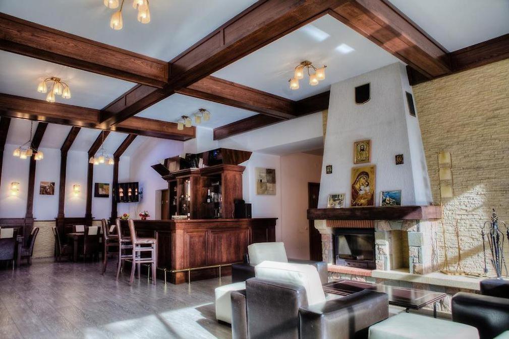 Vila Pinul Si Mesteacanul Poiana Brasov Bagian luar foto